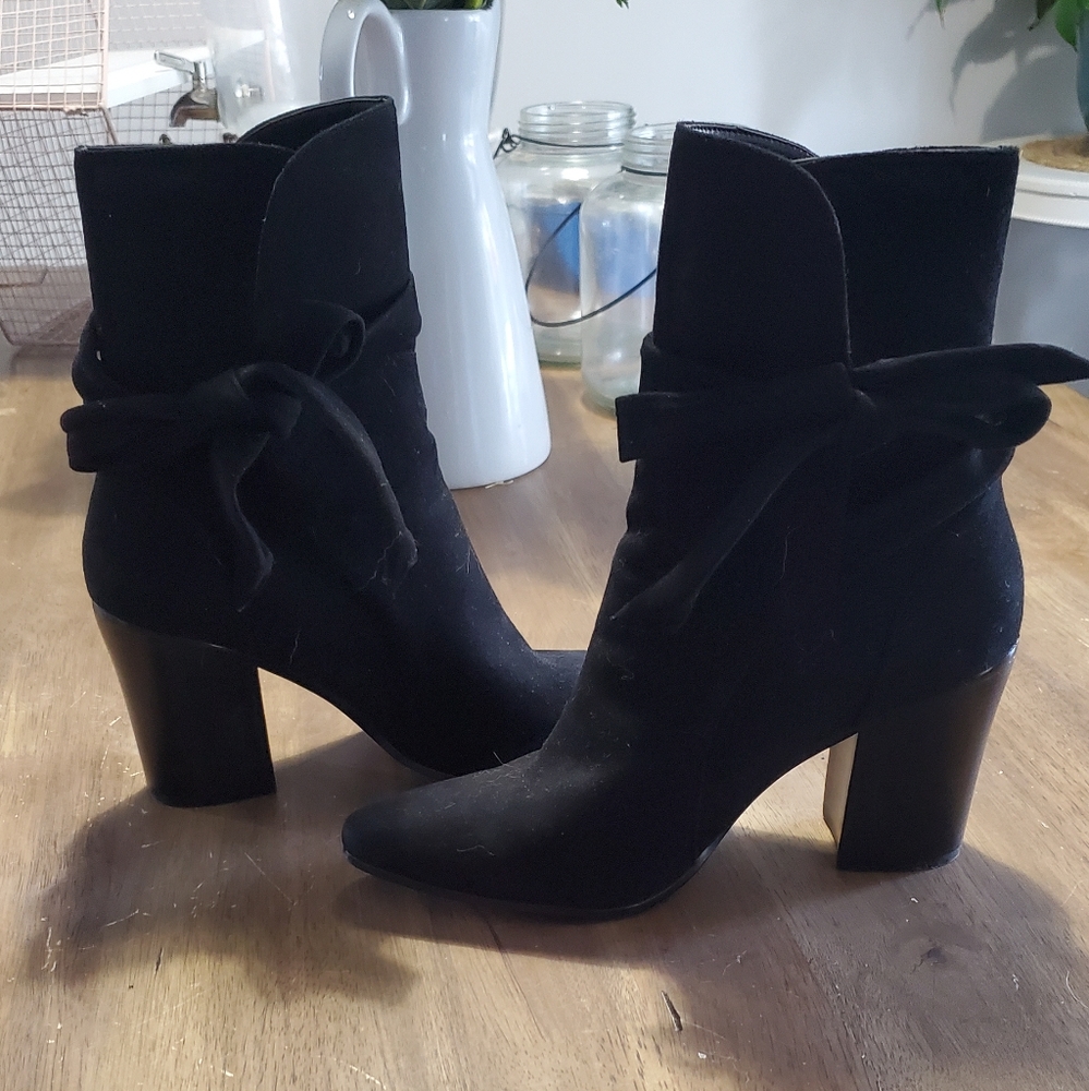 Banana Republic ankle boots